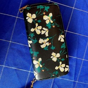 Floral Wallet with Multiple Pockets
